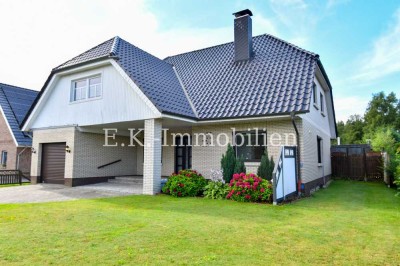 *** Wohnhaus mit Ausbaupotenzial in toller Lage ***
schöner Garten