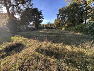 Jetzt Ihre Zukunft sichern - große Stadtvilla auf Traumgrundstück