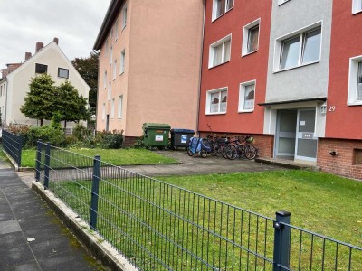 TOP! 2 Zimmer-Wohnung in Seelze mit Balkon und Einbauküche!