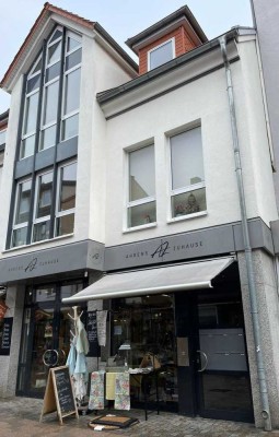 Luxuriöse 4,5-Zimmer-Maisonette-Wohnung mit Dachterrasse im Herzen von Hameln