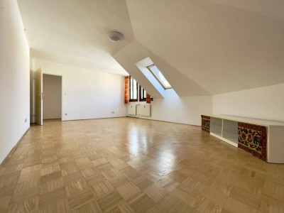 WG-taugliche Wohnung Nähe in zentraler Lage!