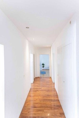 Kapitalanlage z.B. als WG in Mannheim: 4-Zimmer-Wohnung mit 128 m²