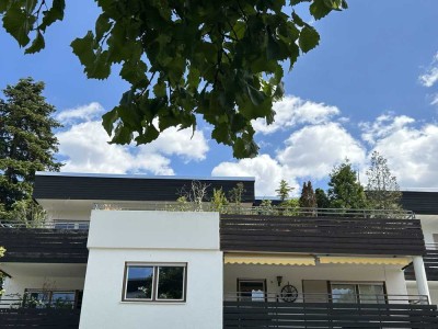 Dachterrassenwohung (Dachterrassen ca. 20m² und ca. 65 m²) nahe Blutenburg und Würm