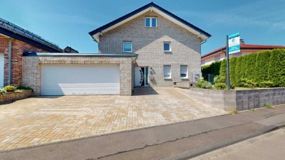 Modernes EFH mit Einliegerwohnung in ruhiger Lage mit PV-Anlage & Wärmepumpe in Bergneustadt!