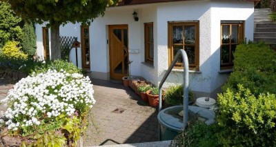 Super großzügiges u. gemütliches Wohnhaus incl. Einliegerbereich.