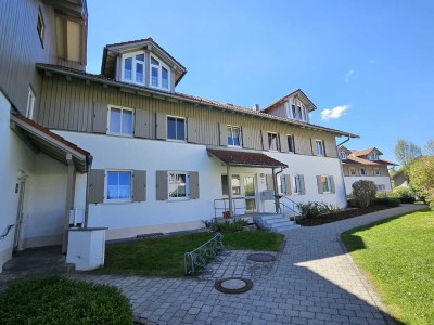 sofort frei: ruhig gelegene 3,5 Zimmer-Wohnung im Dachgeschoss in Buchenberg zu verkaufen