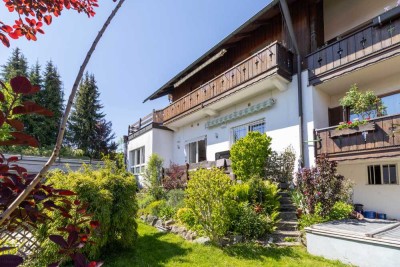 Großzügige und renovierte Erdgeschosswohnung mit Bergblick und Garten!!