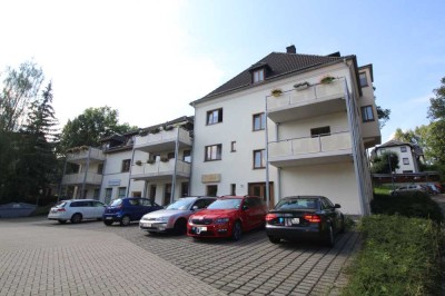 Schicke 2-Raum-Wohnung mit großem Balkon sucht nette Mieter!