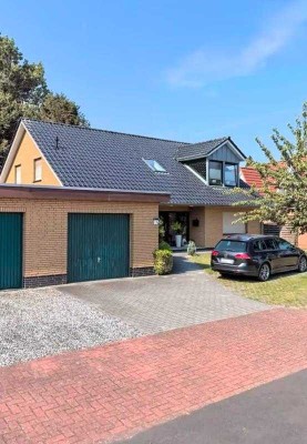 Zwangsversteigerung - Einfamilienhaus mit Garage in Ostrhauderfehn