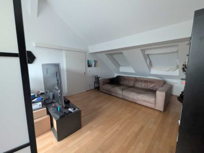 Schöne 2-Zimmer-Wohnung mit Balkon im Norden von Düsseldorf