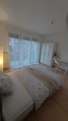 2-Zimmer-Wohnung mit Balkon und EBK in Mannheim (WG Neugründung möglich)