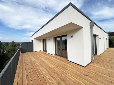 IHR PENTHOUSE - PANORAMA INKLUSIVE!
NEUBAUPROJEKT!
3 Zimmer