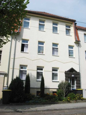 3-Raum Wohnung im Altbau mit Gartennutzung