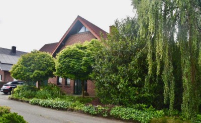 Charmantes Einfamilienhaus mit Doppelgarage in naturnaher Lage in Merzen/ Landkreis Osnabrück
