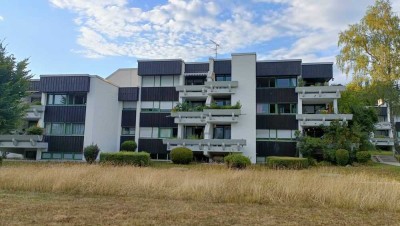 1-Raum-Wohnung mit Balkon und Einbauküche in schöner Umgebung