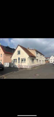 Geräumiges, preiswertes 10-Zimmer-Mehrfamilienhaus in Mainhausen