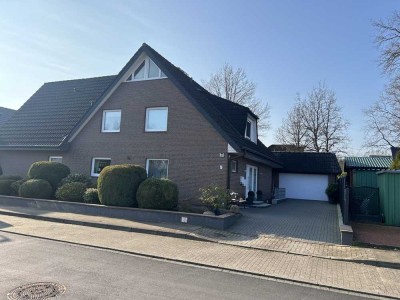 Attraktive Wohnung mit Balkon und großer Dachterrasse