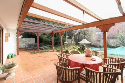 Wohnen mit Grün: Großzügiges ZFH mit eigenem Garten in Röhrmoos!