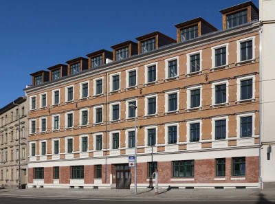 Hochwertig sanierte 2-Zimmer-Wohnung mit Terrasse!
