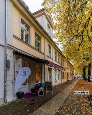 +++ 4-Zimmer-Wohnung mit Balkon +++