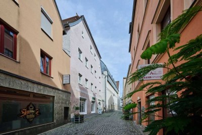 Toplage in Straubing: Attraktive Wohnung am Stadtplatz
