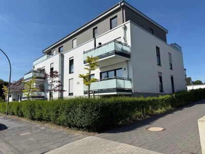 Moderne 2,5-Zimmer-Wohnung mit Terrasse und Stellplatz