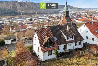 360° | Zweifamilienhaus in Aussichtslage von Albstadt zum Wachküssen