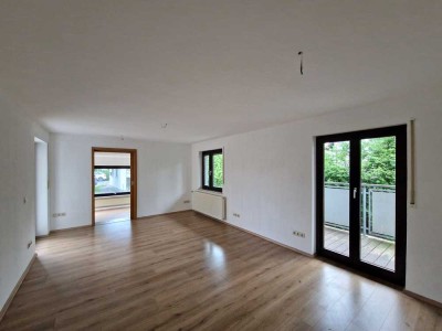 Charmante 3-Zimmer-Wohnung mit Gartenanteil zwischen Augsburg und München!