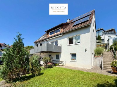 Charmantes 1–2 Familienhaus mit großem Garten, Teich und Panoramaaussicht