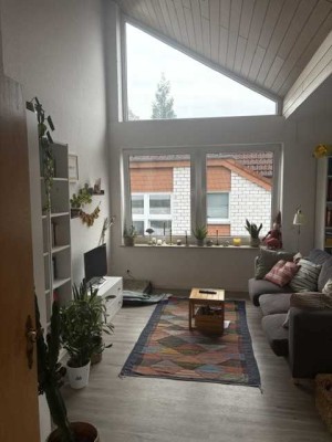 Helle 2-Zimmer-Wohnung mit Balkon und Garage in Bonn-Holzlar