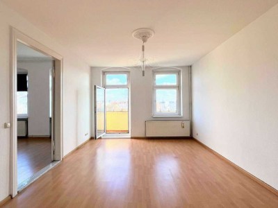 BEZUGSFREI ab Januar 2028 | 3 bis 4-Zi Altbau-Whg. in Lichtenberg im 2. OG | SOMMERSPECIAL-Preis