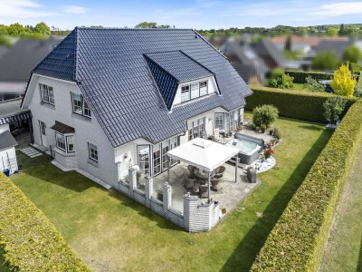 Sehr schönes Einfamilienhaus mit Einliegerwohnung