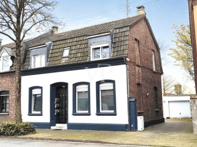 Attraktives Investment: Zentral gelegenes 3-Parteien-Haus in Uedem