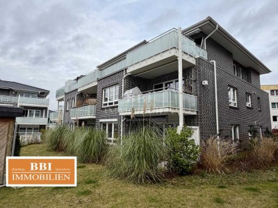 Neuwertige- Wunderschöne, großzügige 3 Zimmer Wohnung mit Balkon und Fahrstuhl