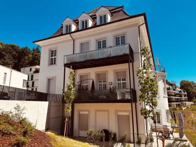 Traumwohnung mit Weitsicht, 5,5 Zimmer Luxus mit EBK