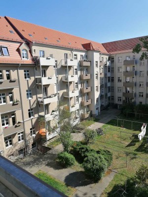 Gemütliche  2- Zimmerwohnung mit Balkon in Dresden-Friedrichstadt