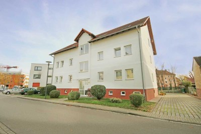 gepflegte Eigentumswohnung mit Balkon und Garage in Dessau-Ziebigk