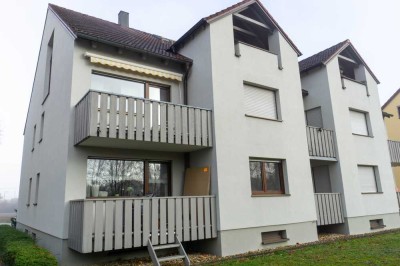Regensburg Süd-Ost, schicke Galeriewohnung mit Loggia, gut gepflegt und gut geschnitten. Am Biotop.