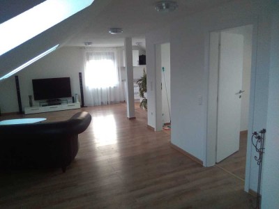 Schöne vier Zimmer Wohnung in Zollernalbkreis, Balingen / Schulzentrum Längenfeld.