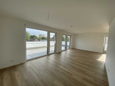 Helle Penthouse-Wohnung • Dachterrassen • Aufzug • Topp Ausstattung