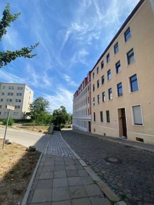 Helle 2-Zimmer Wohnung mit Einbauküche in Magdeburgs Altstadt