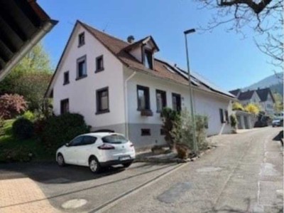 Vermietetes Mehrfamilienhaus mit 3 Einheiten