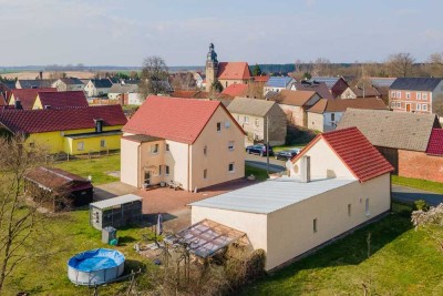 Flexibel nutzbares Wohnduett! Zweifamilienhaus + Einfamilienhaus mit viel Potenzial in Grabo