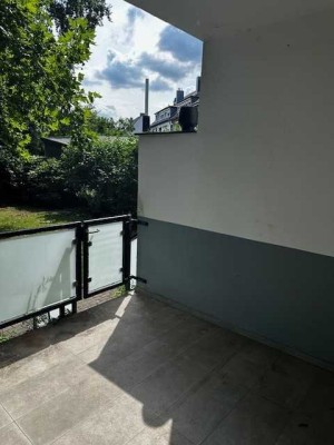 modernisierte EG Wohnung für Singles und Paare