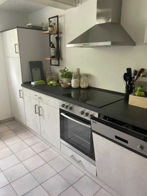 Großzügige, modernisierte 2,5 Zimmer-Wohnung im Naturpark Westliche Wälder