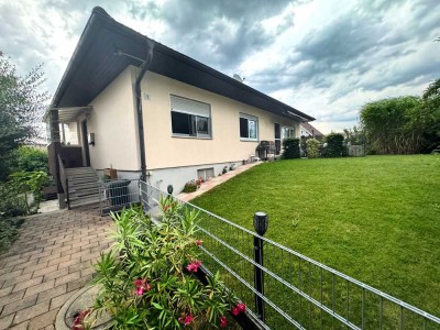 4-Zimmer-freistehendes Haus Mieten + Garten + Garage + Hobbyraum