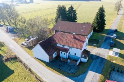 Ehemaliges Gehöft mit ca. 3,2 ha Grünfläche bei Waldburg
Handwerker und Landwirte aufgepasst!