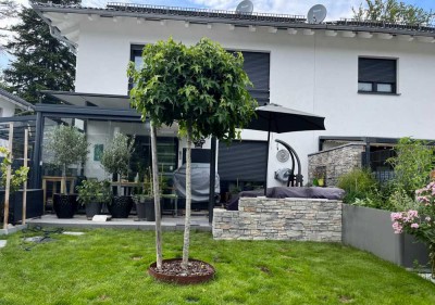 Neuwertige Doppelhaushälfte zum Wohlfühlen, sofortiger Bezug