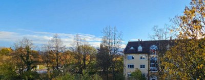 Eigentumswohnung mit ausgebautem Dachgeschoß: 4Zimmer, 2Bäder, EBK, SW-Balkon, Keller, 1TG