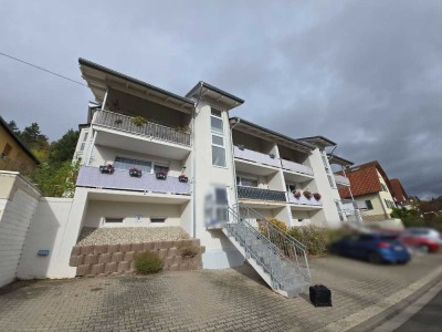 Modernisierte Dachgeschosswohnung in ruhiger Lage von Bad Sobernheim